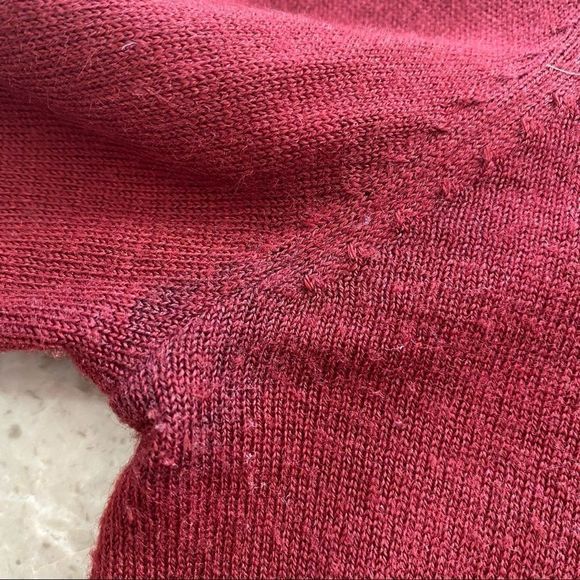 H&M men’s lightweight crew neck long sleeve red sweater size small - Picture 6 of 7